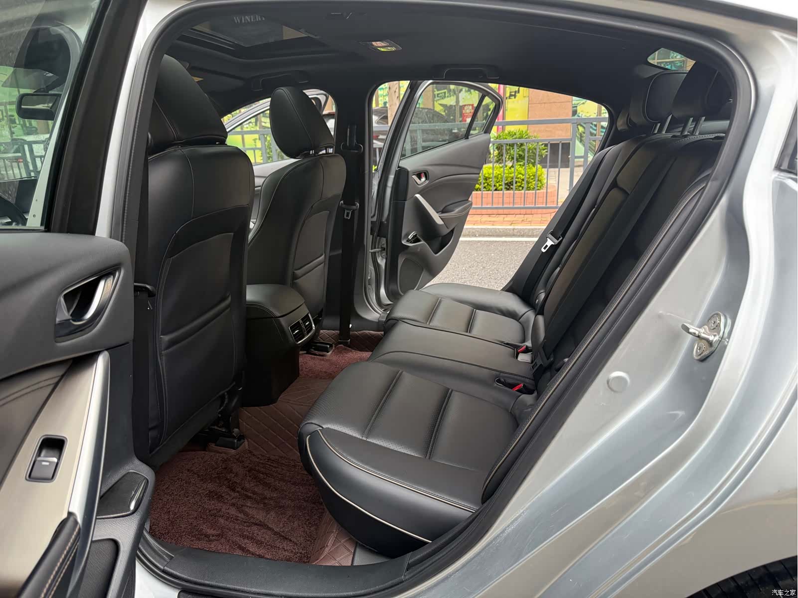 Mazda Atenza, 2019 13