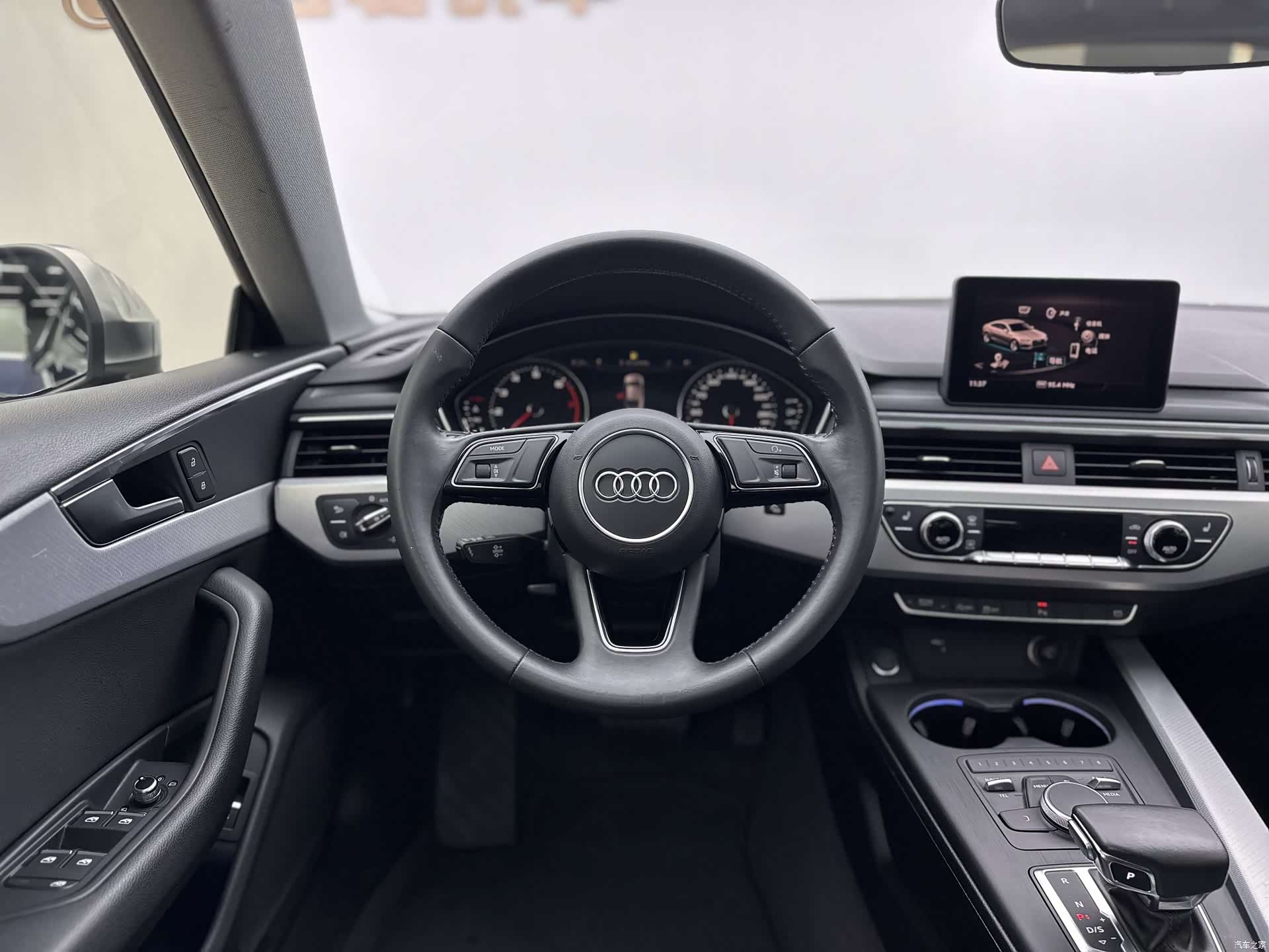 Audi A5, 2019 6