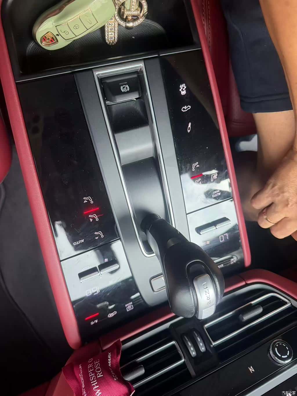 Porsche Macan, 2023 6
