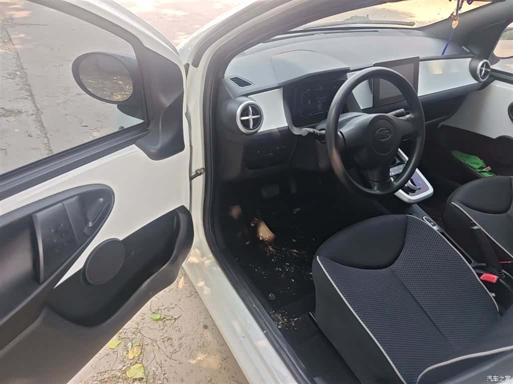 BYD e1, 2021 16