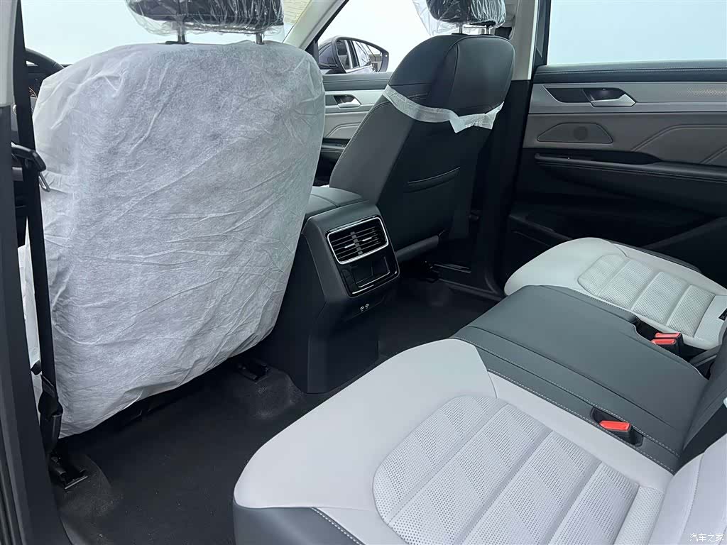 Volkswagen Talagon, 2025 19