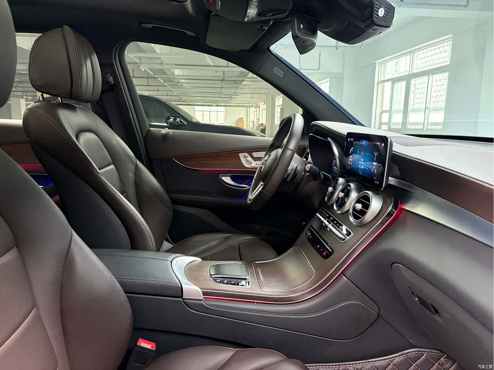 Mercedes-Benz GLC, 2021 11
