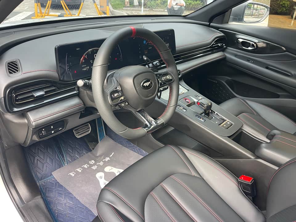 Trumpchi Shadow Leopard