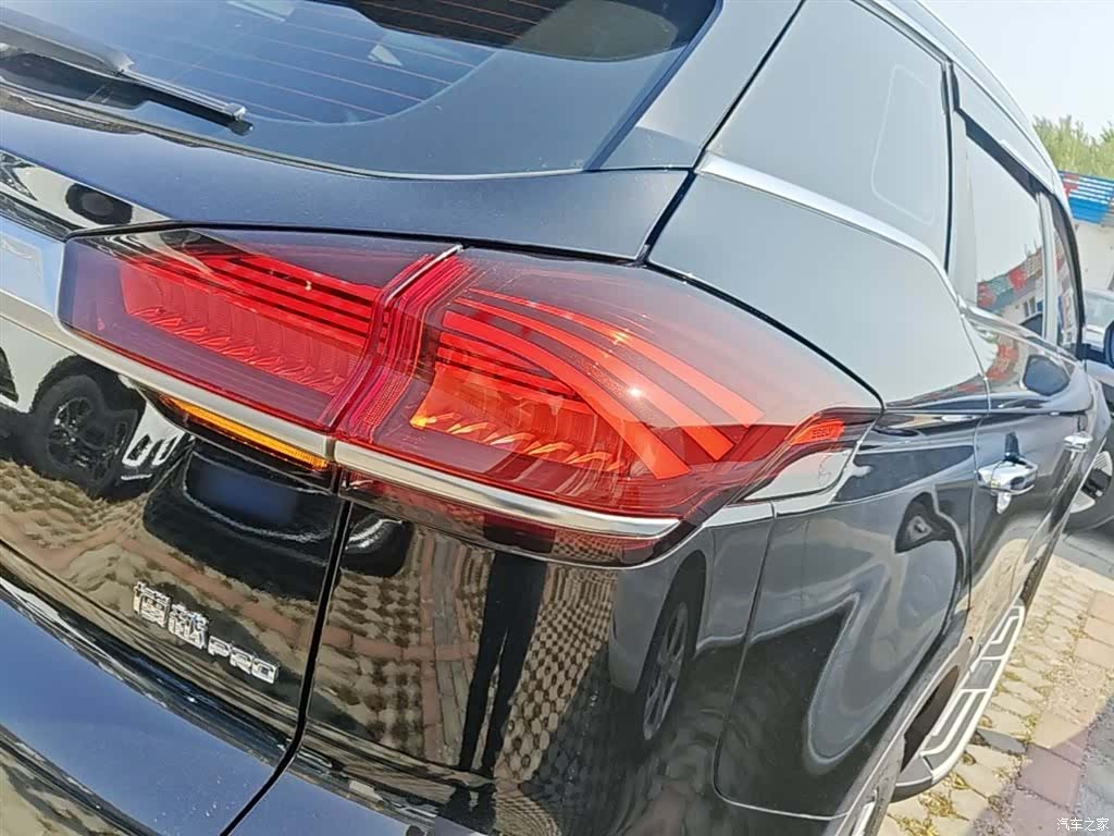 Geely Boyue, 2020 8