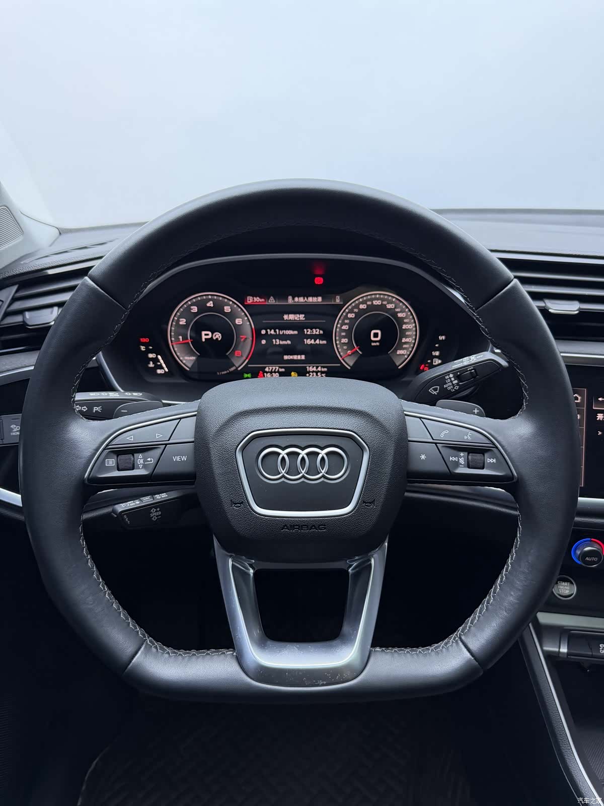 Audi Q3, 2022 15