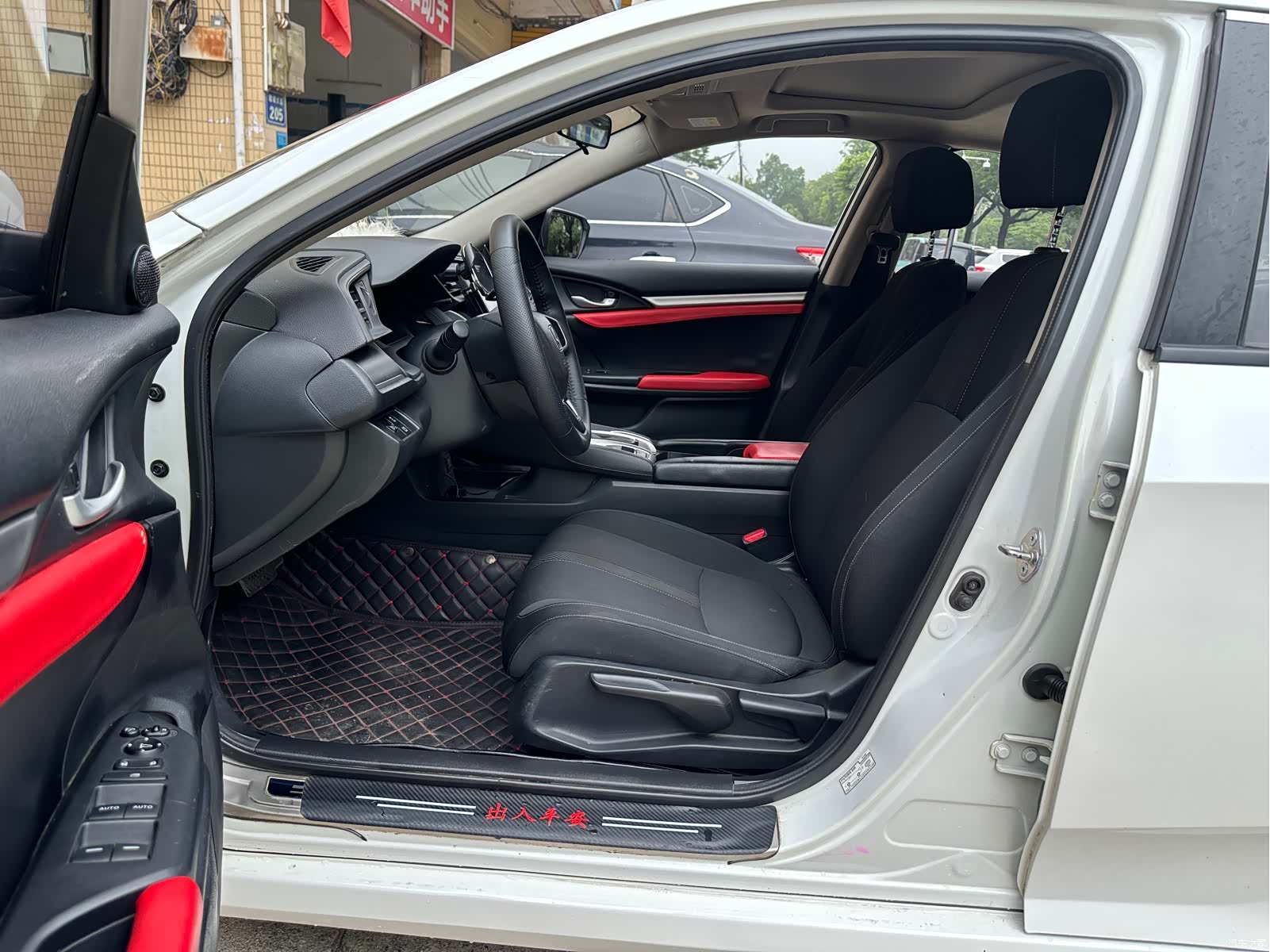 Honda Civic, 2018 7