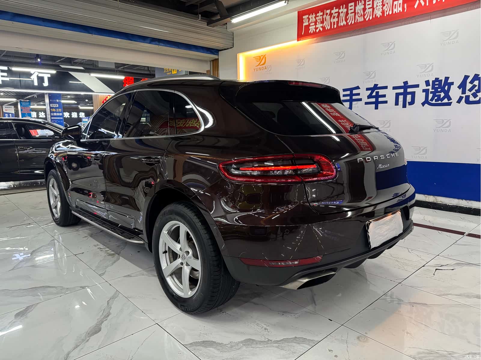 Porsche Macan, 2015 12
