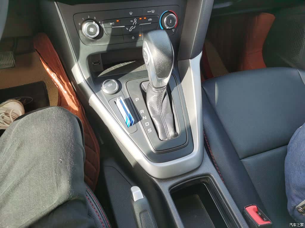 Ford Focus, 2017 10