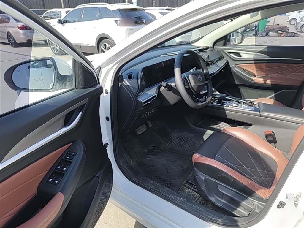 Changan Eado, 2022 16