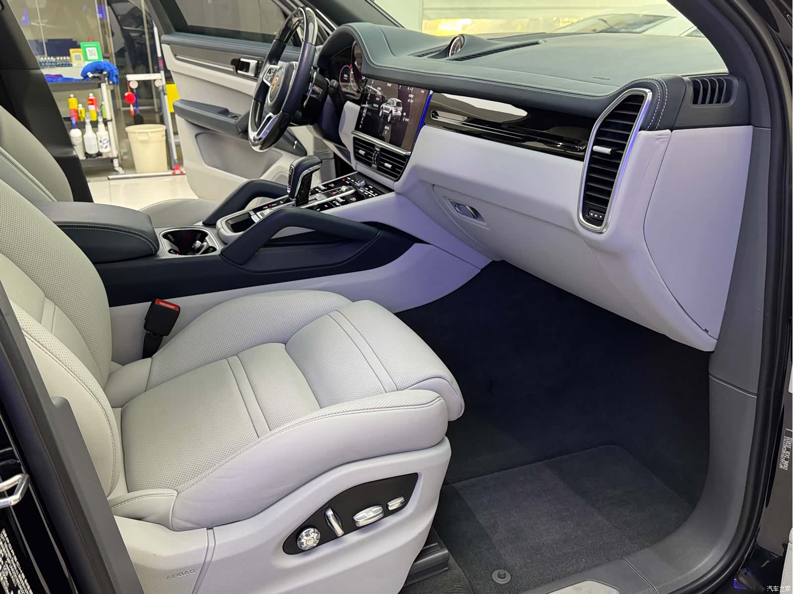 Porsche Cayenne, 2018 15