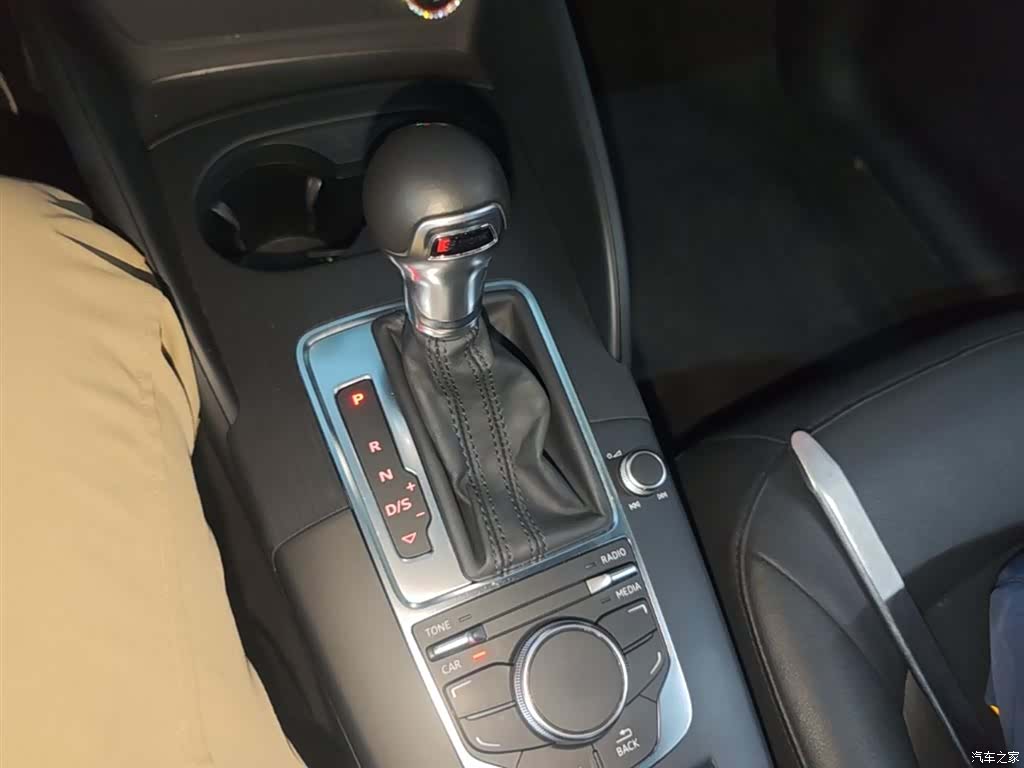 Audi A3, 2015 14