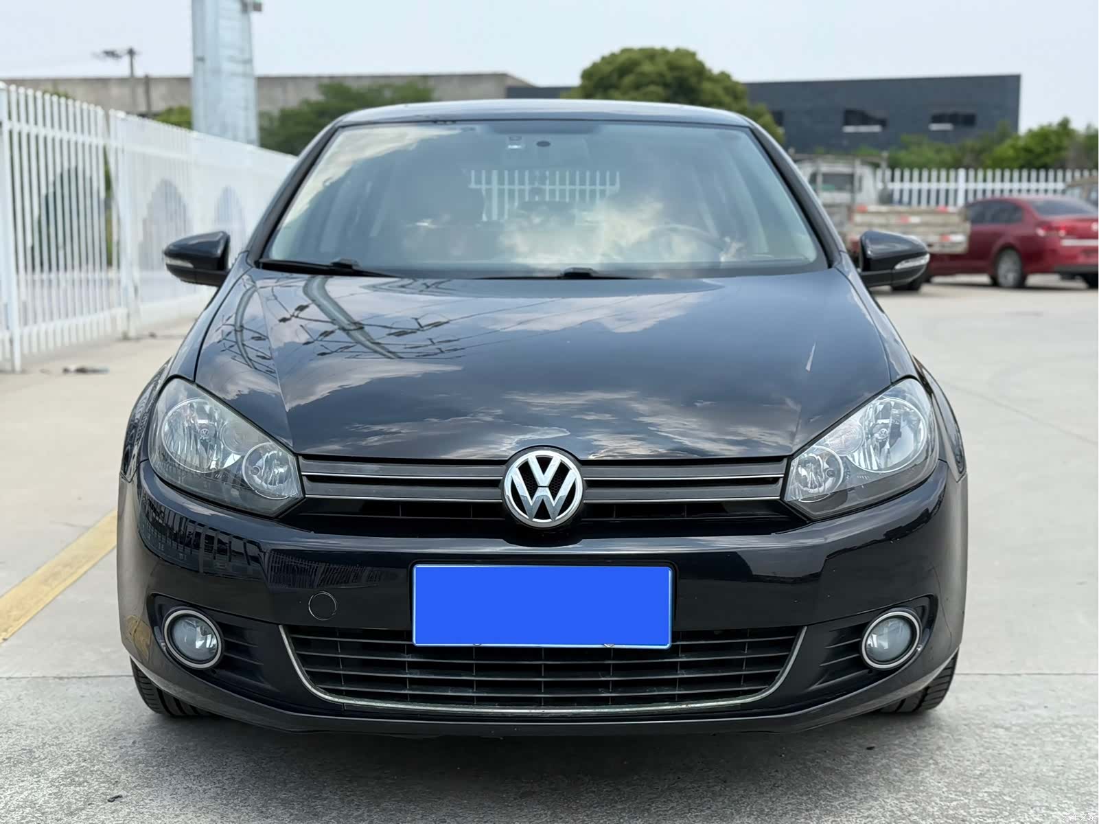 Volkswagen Golf, 2011 1