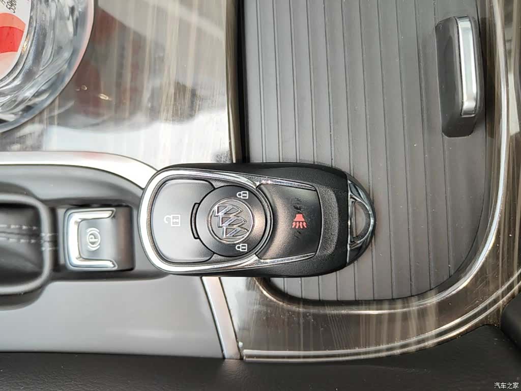 Buick Envision Plus, 2019 9