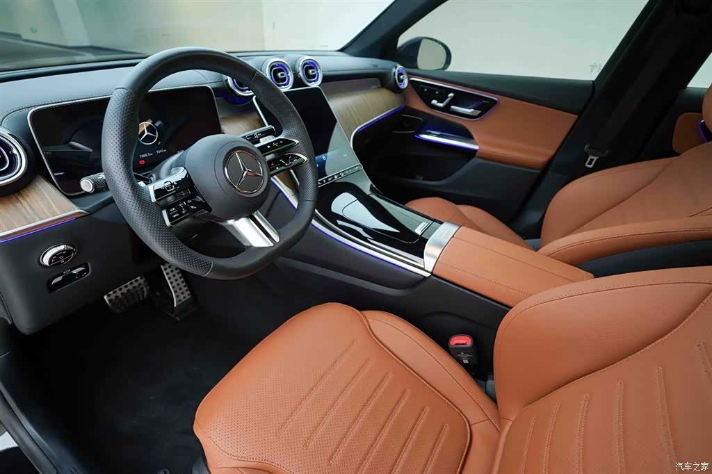 Mercedes-Benz GLC, 2026 9