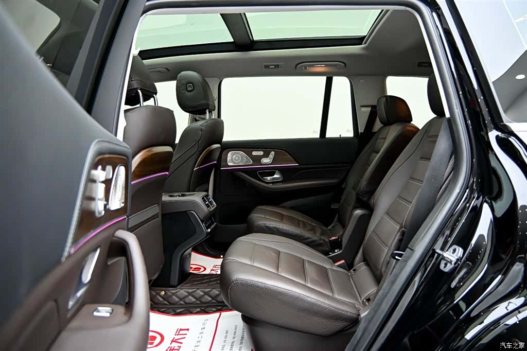 Mercedes-Benz GLS, 2022 12
