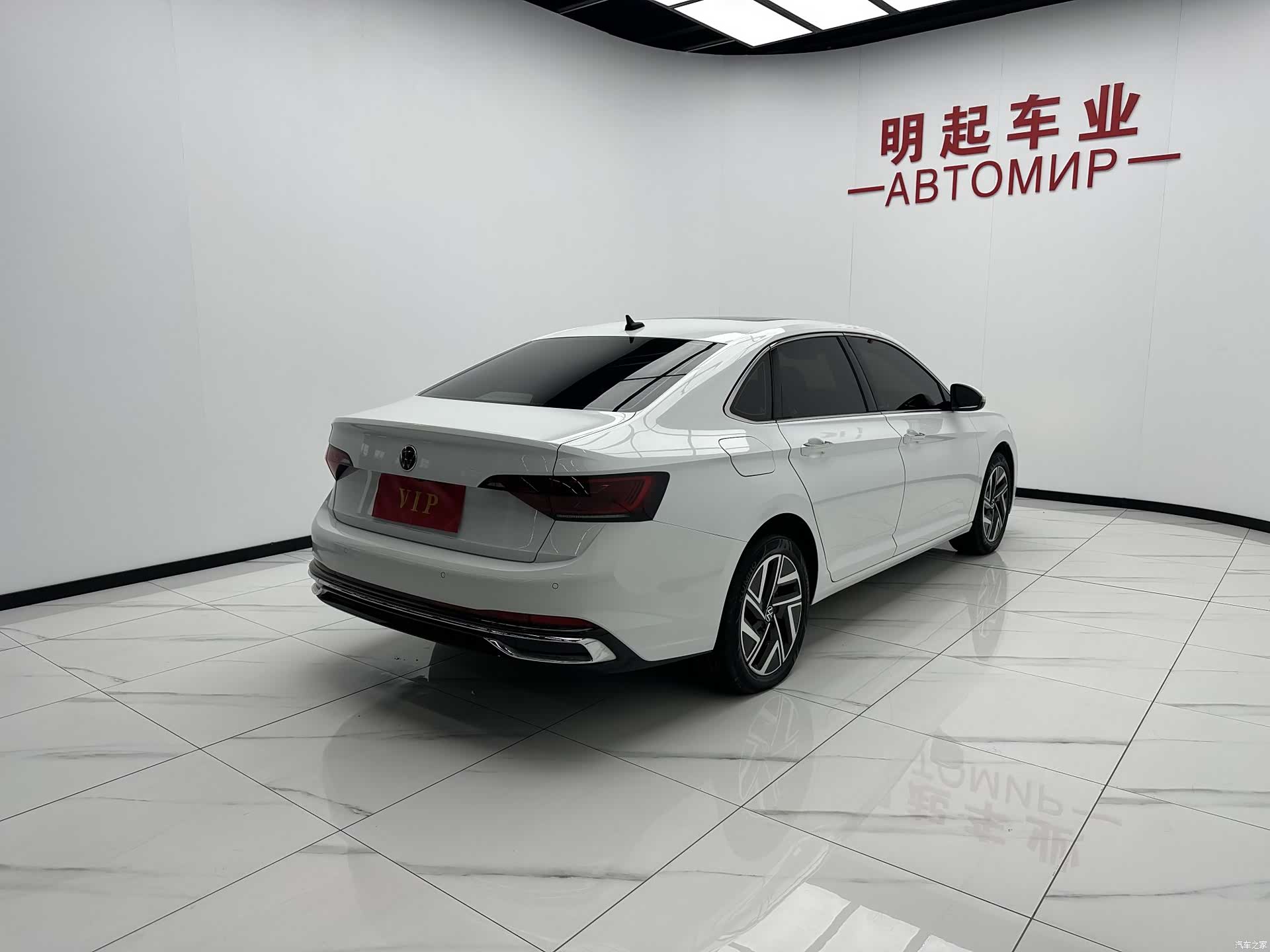 Volkswagen Sagitar, 2022 9