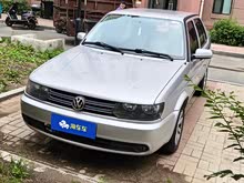 �ݴ� 2010�� 1.6L ���