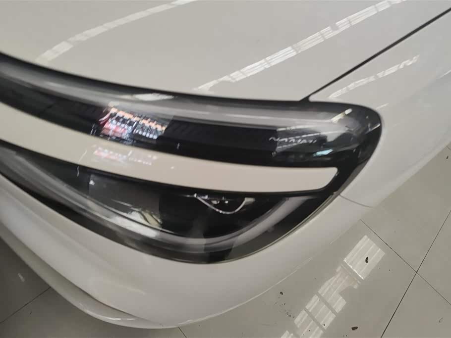 Dongfeng Nammi Nano 01