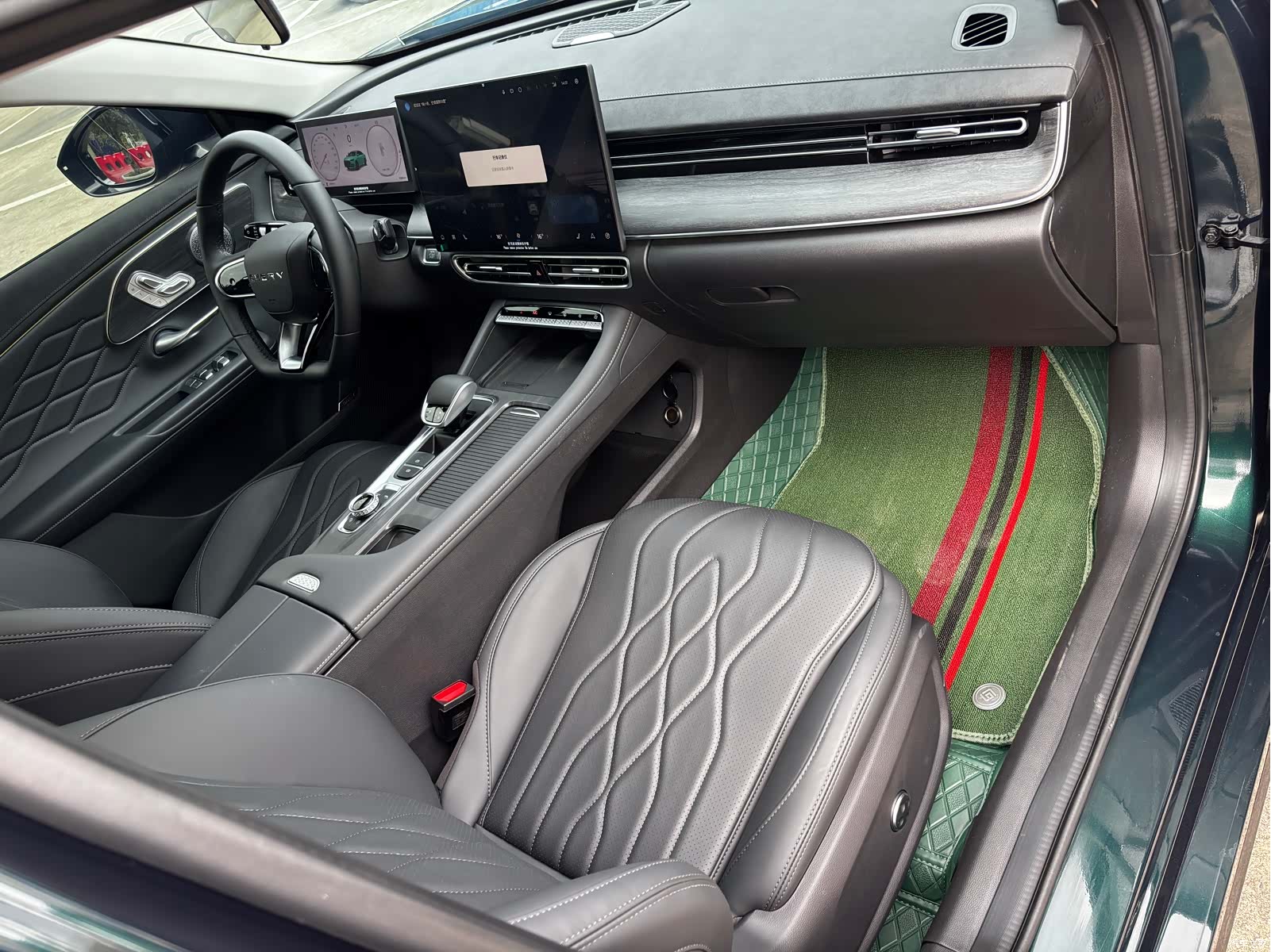 Chery Arrizo 8, 2025 7