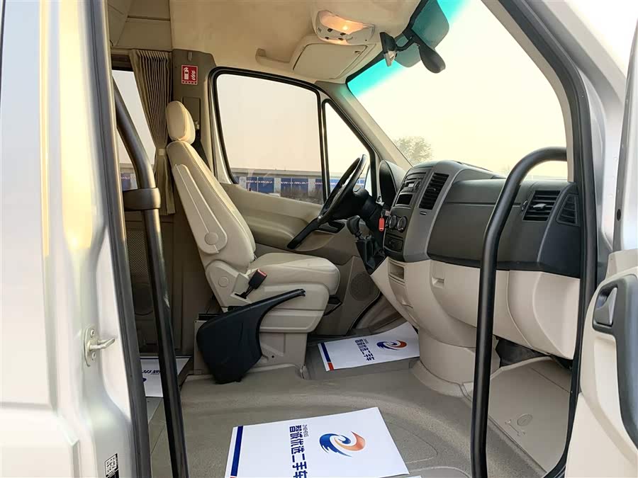 Mercedes-Benz Lingte 2019, фото 5