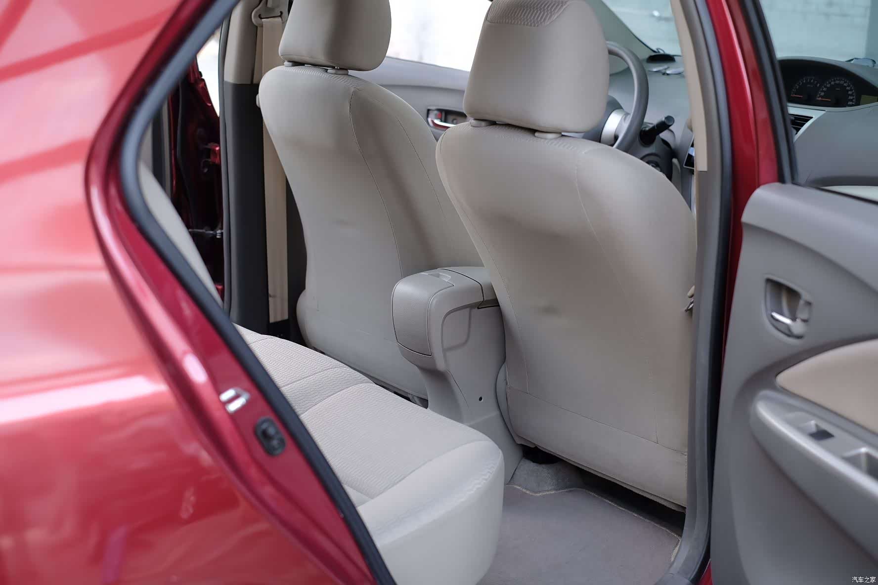 Toyota GL-S, 2012 56