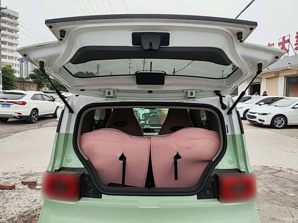 Wuling MINIEV, 2022 19