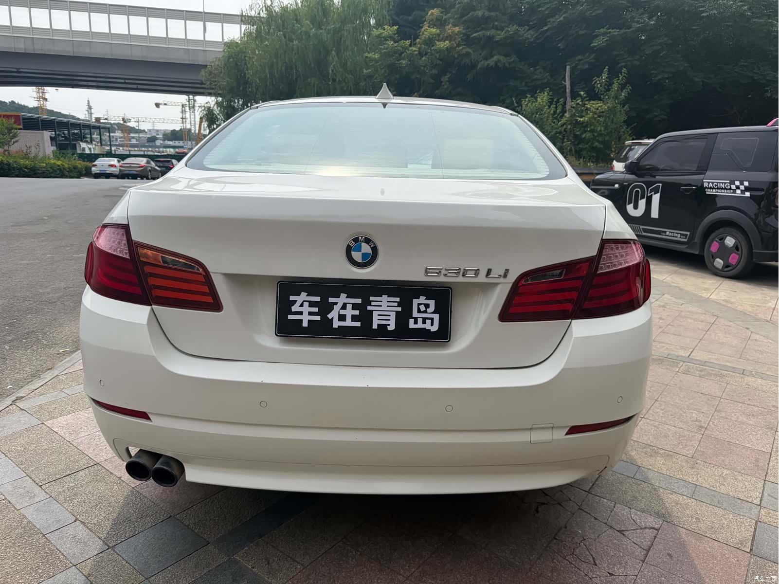 BMW 5 Series, 2011 14