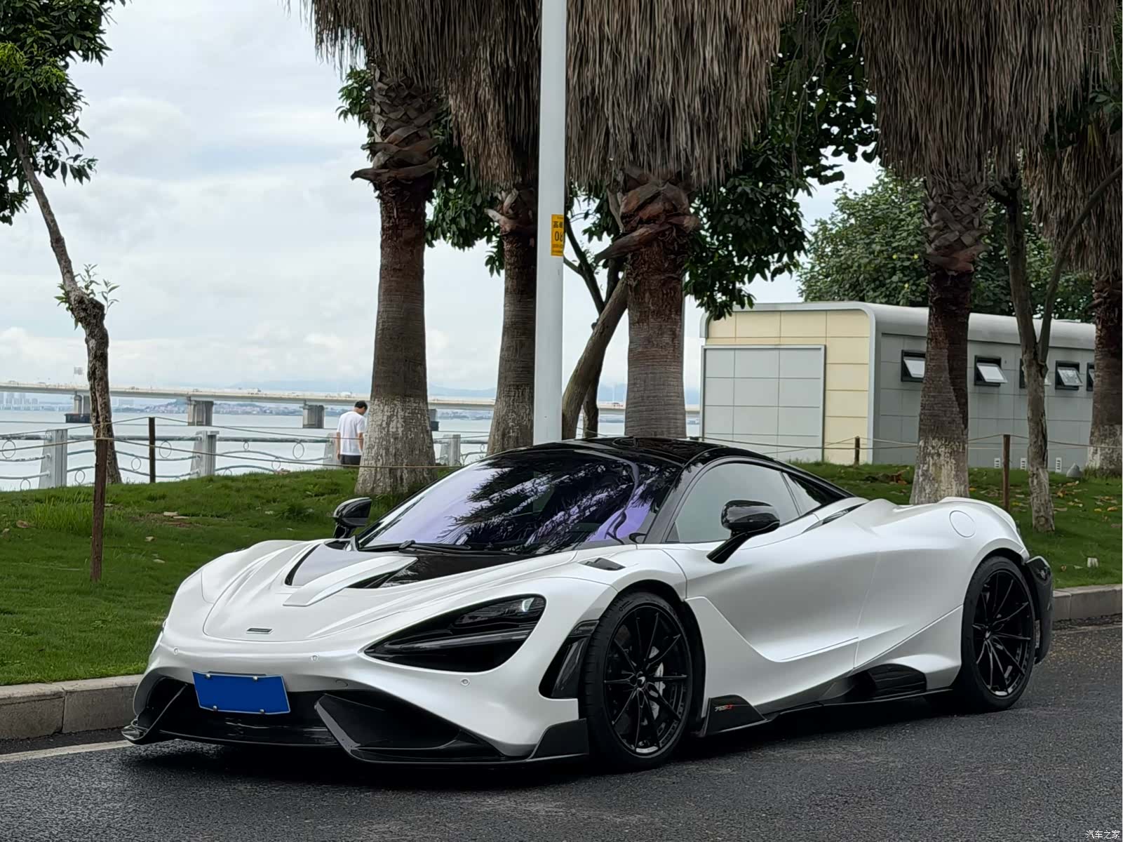 McLaren 720S