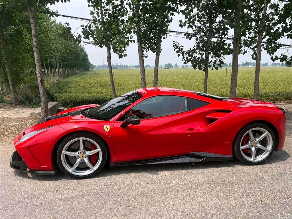 Ferrari 488, 2018 2