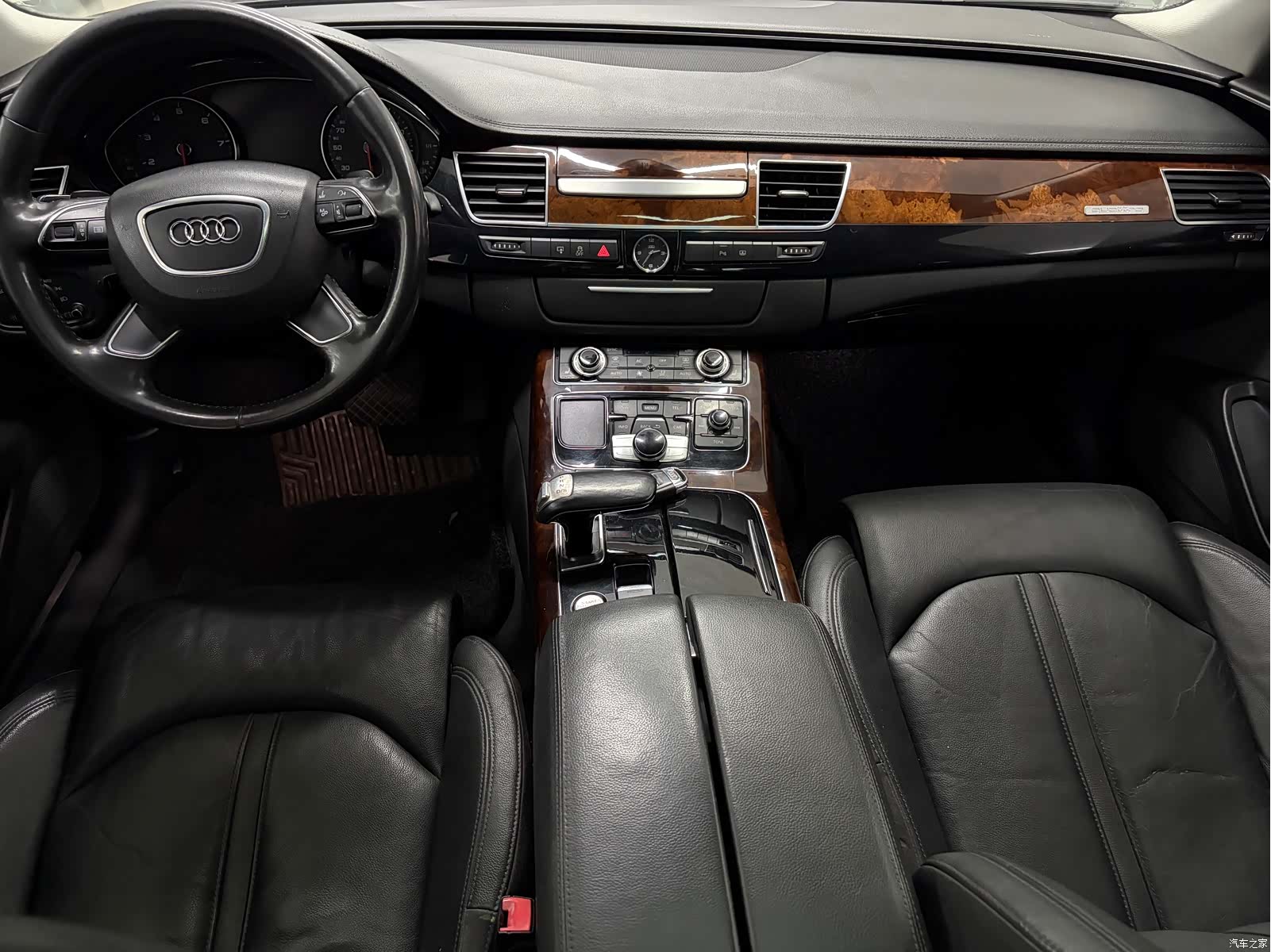 Audi A8L, 2011 9