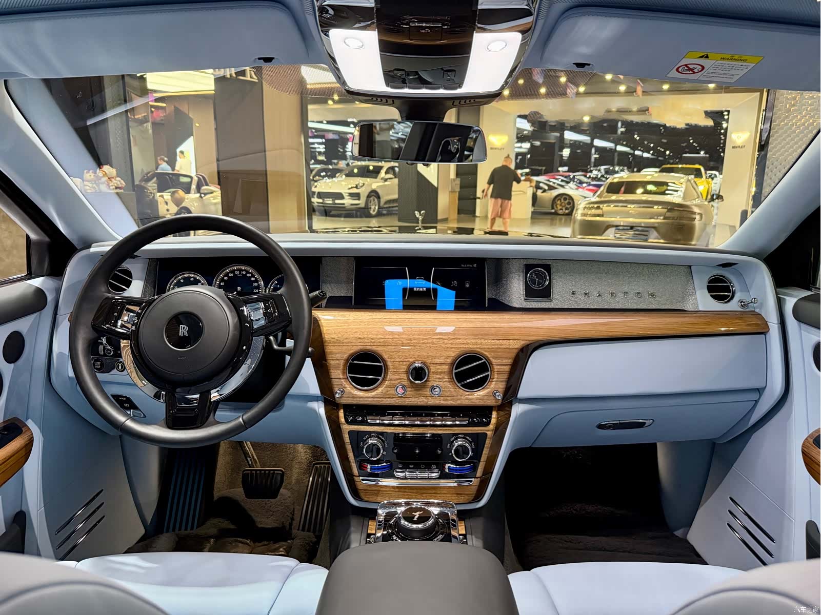 Rolls-Royce Phantom, 2020 17