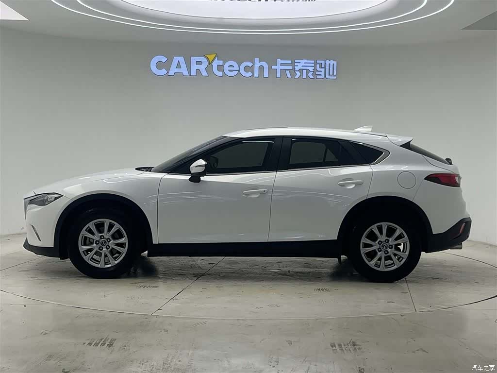 Mazda CX-4, 2019 все фото