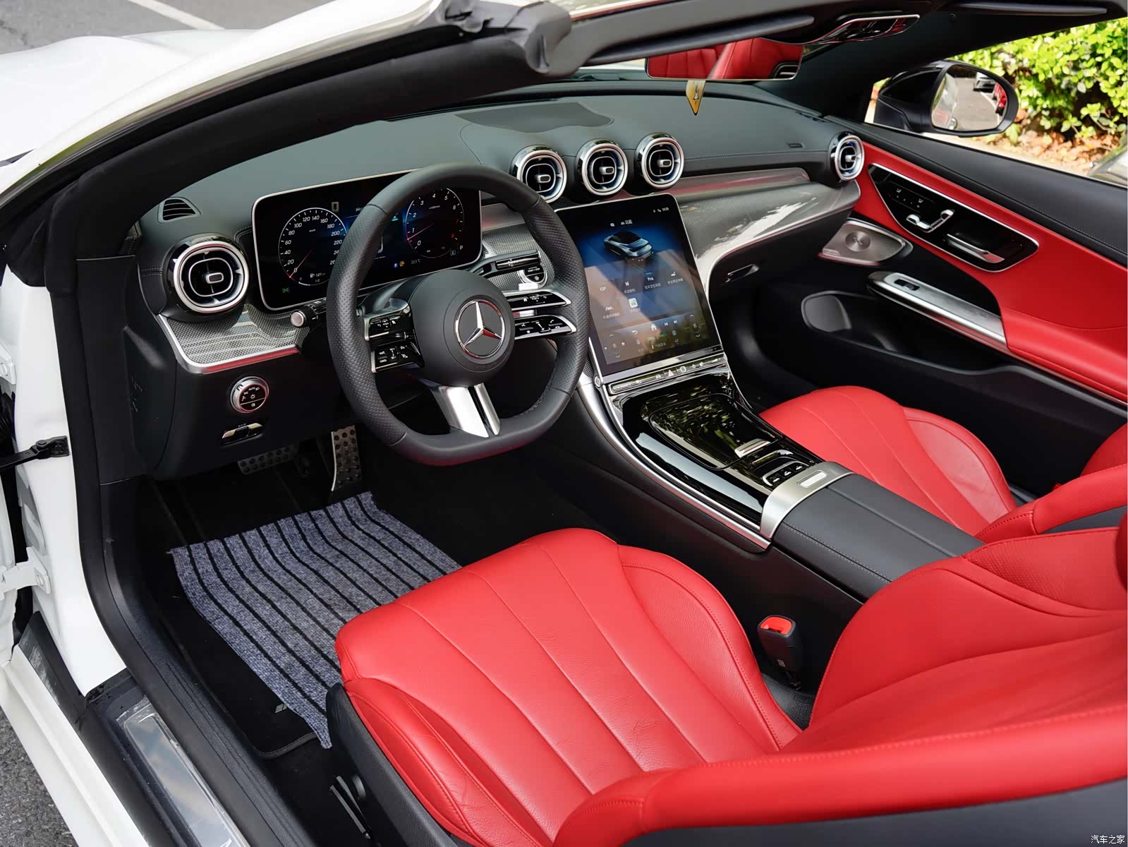 Mercedes-Benz CLE, 2024 11