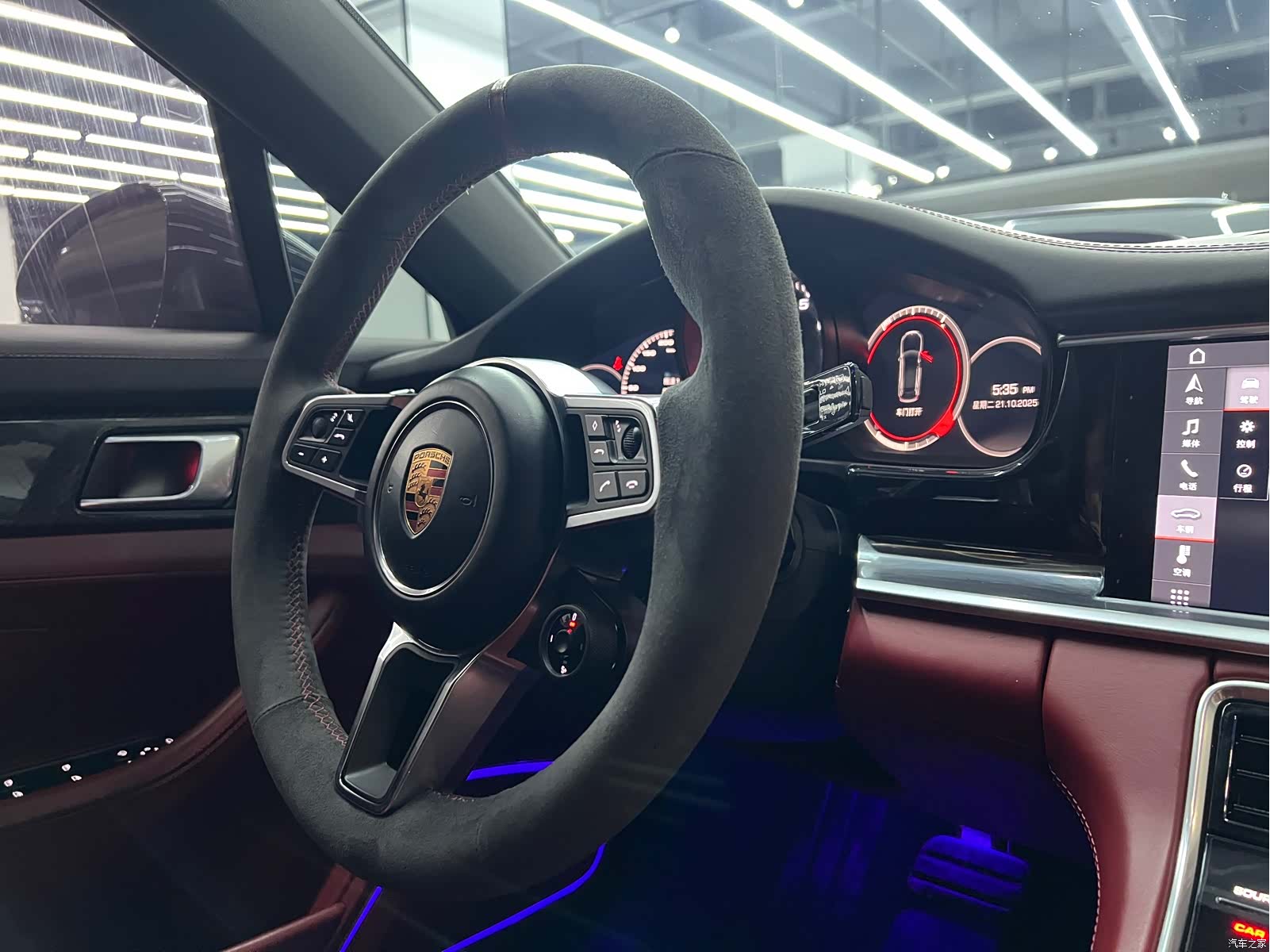 Porsche Panamera, 2018 13