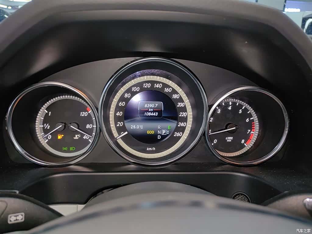 Mercedes-Benz E-Class, 2014 12
