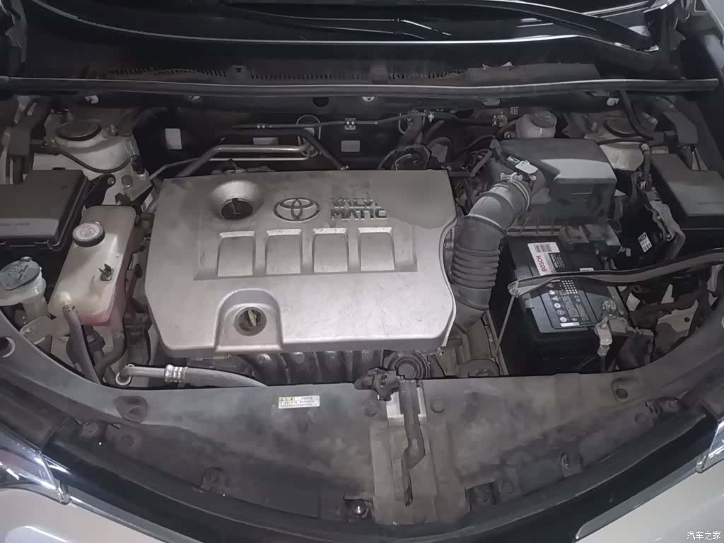 Toyota RAV4, 2019 11