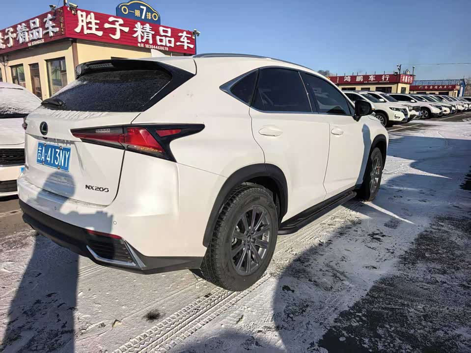 Lexus NX