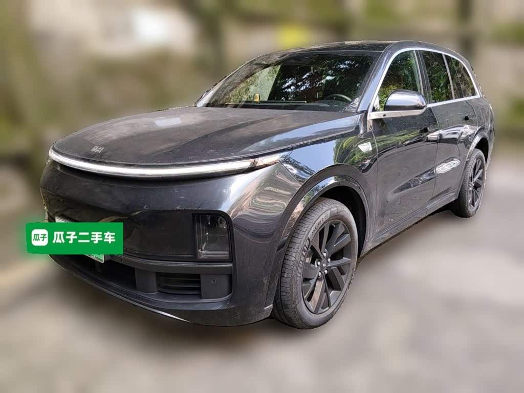 Li Auto L8