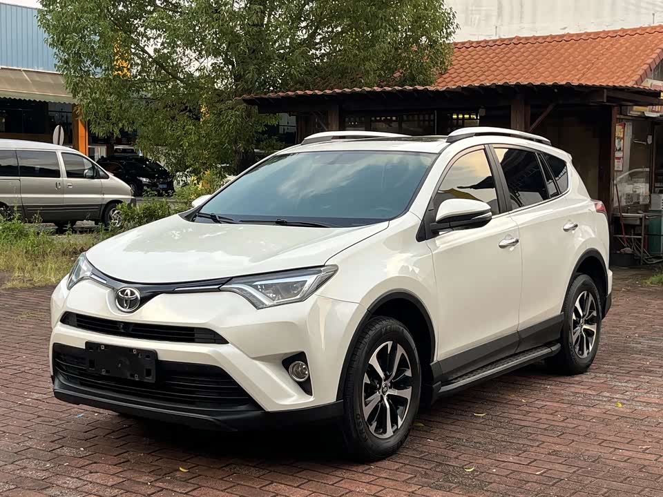 Toyota RAV4 Rongfang
