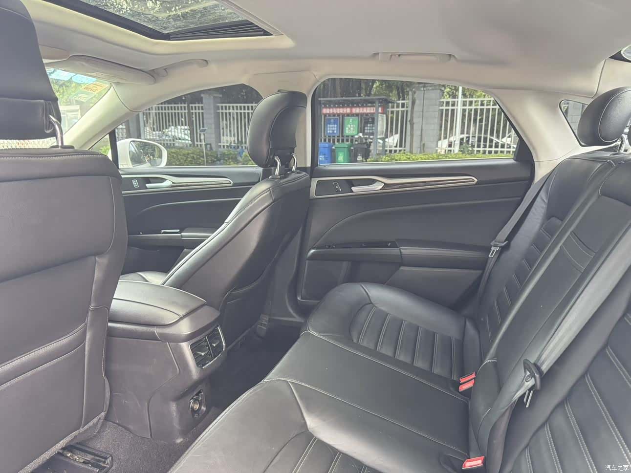Ford Mondeo, 2014 16