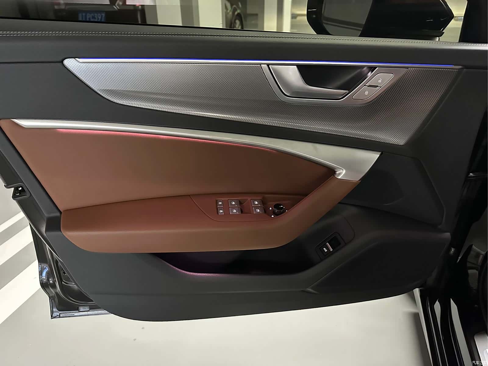 Audi A6L, 2025 10