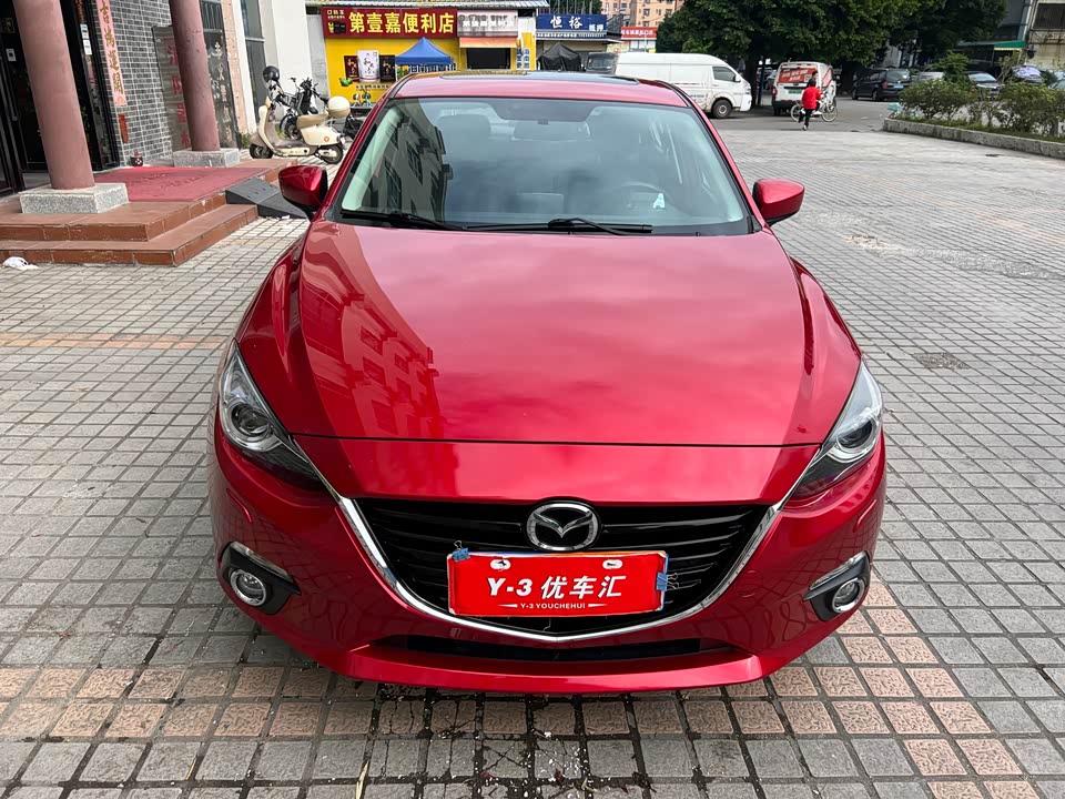 Mazda 3 Angkesaila