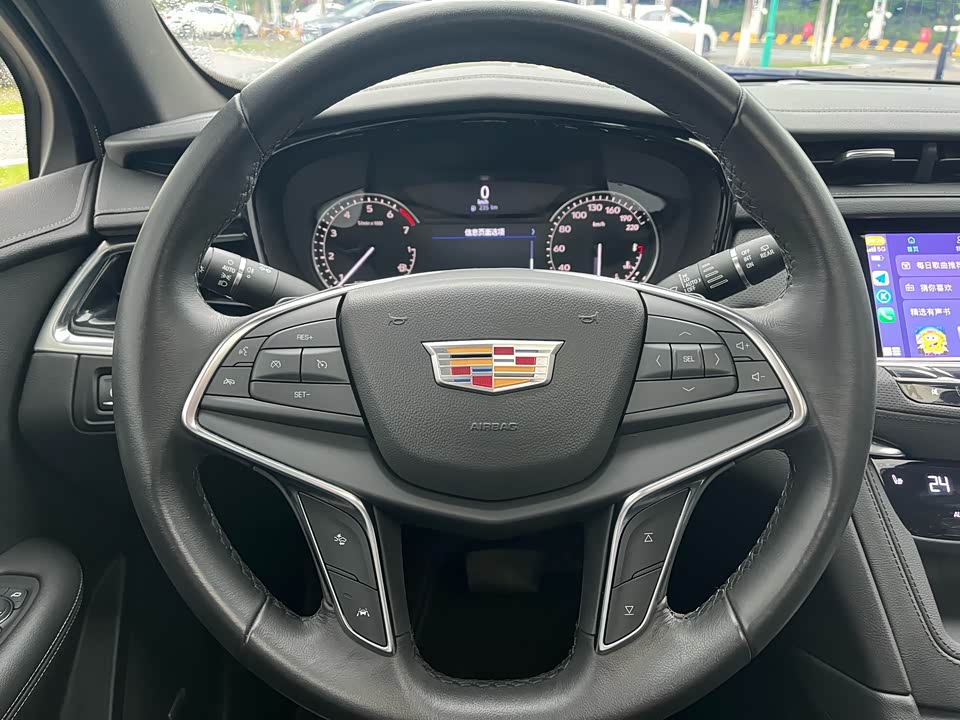 Cadillac XT5
