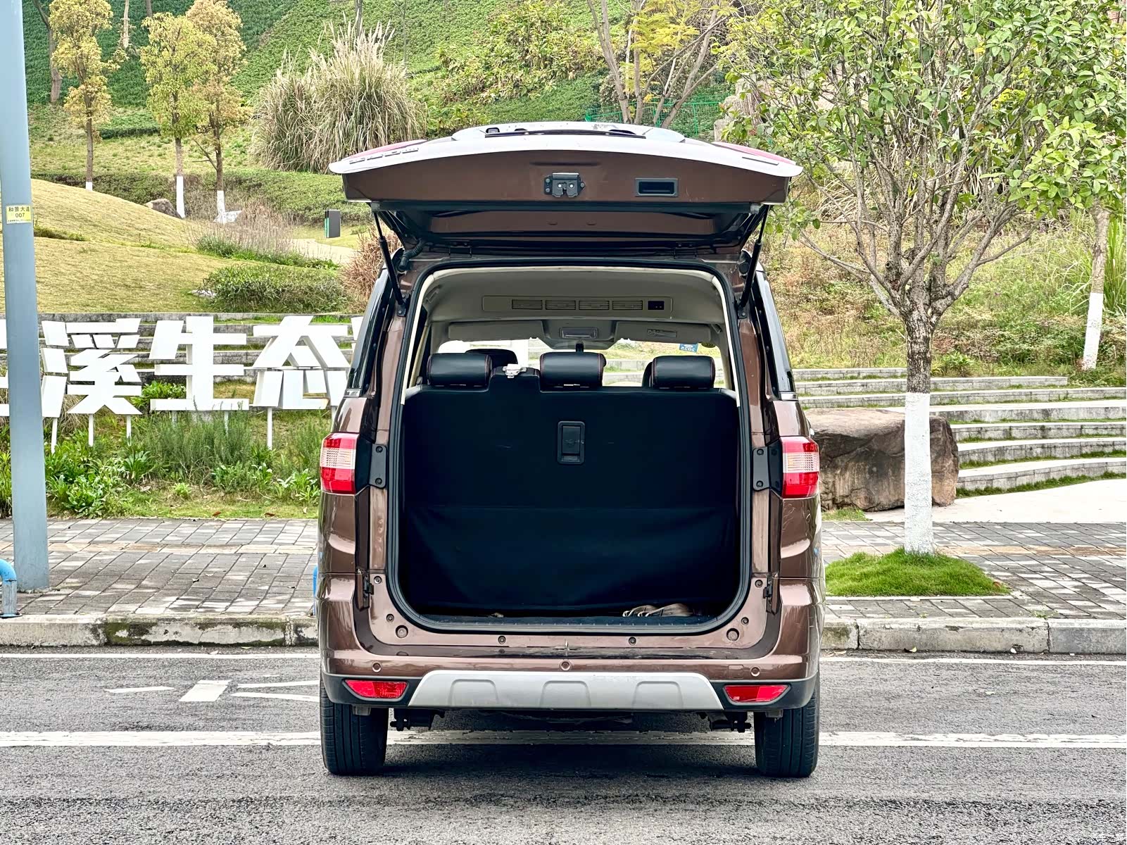 BAIC H2, 2017 15