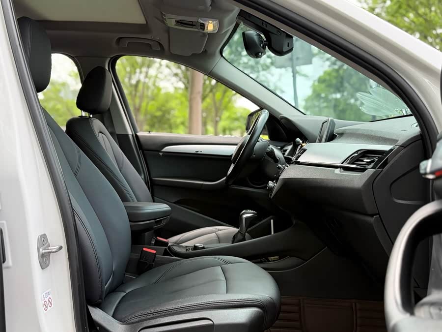 BMW X1 2018, фото 12