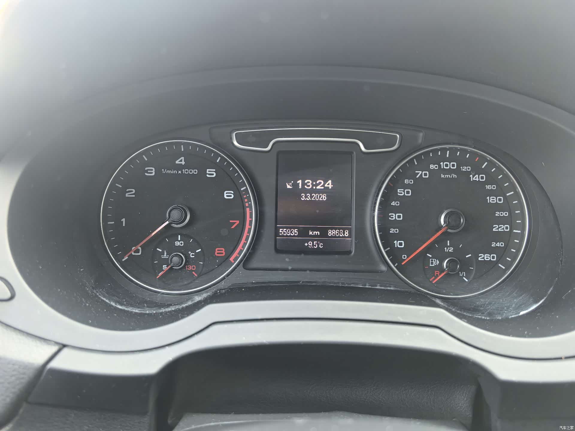 Audi Q3, 2013 11