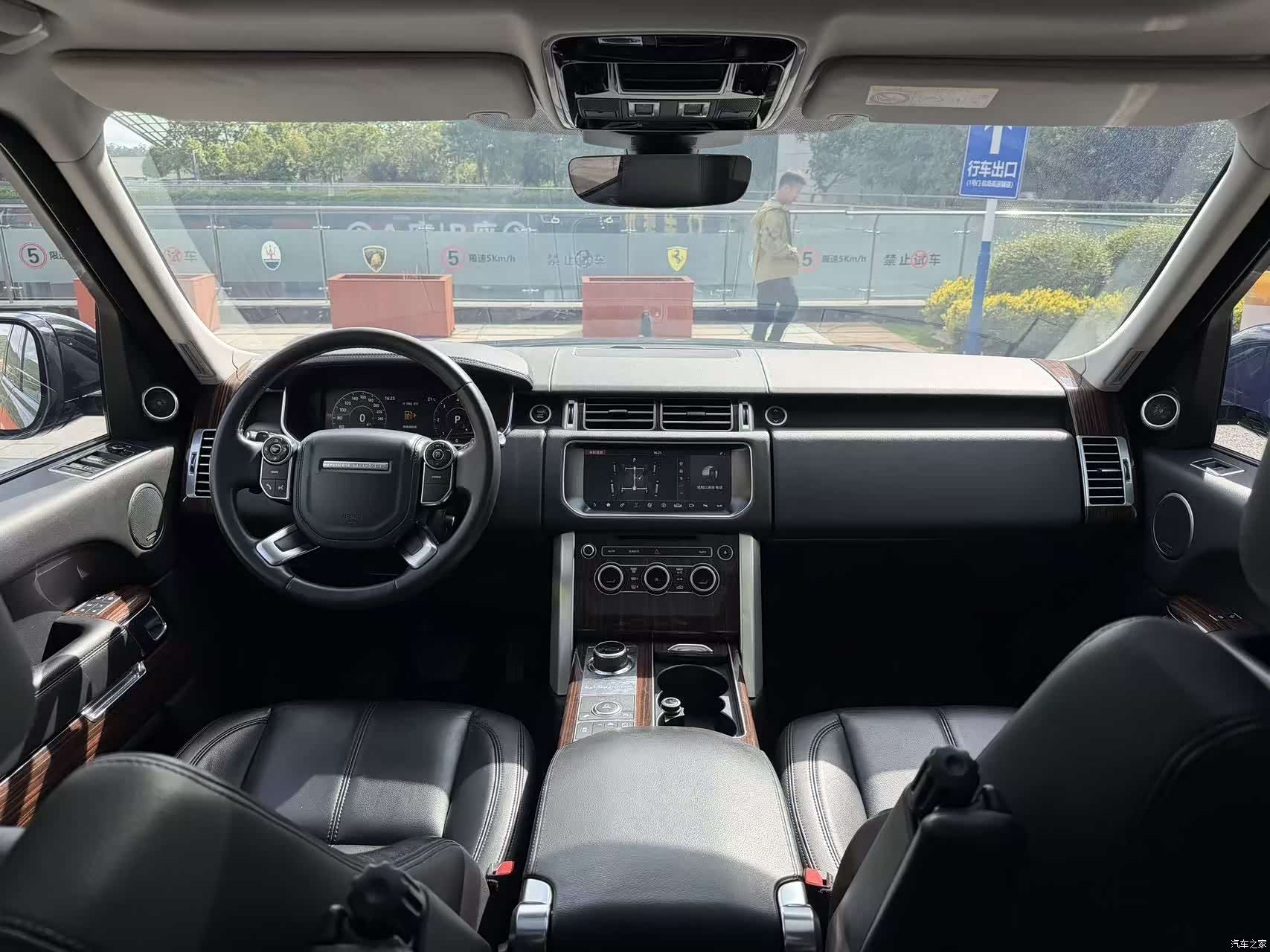 Land Rover Range Rover, 2018 10