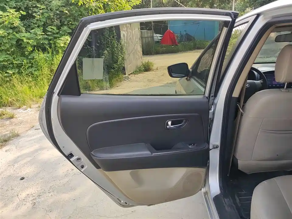 Hyundai Yuedong