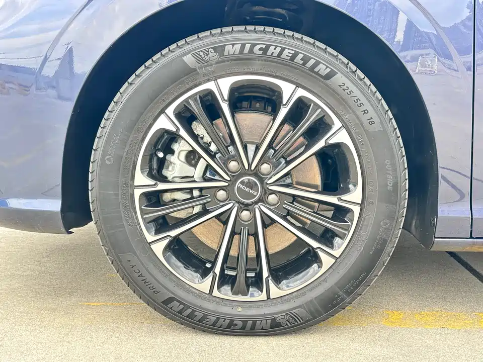 Roewe iMAX8 Roewe iMAX8