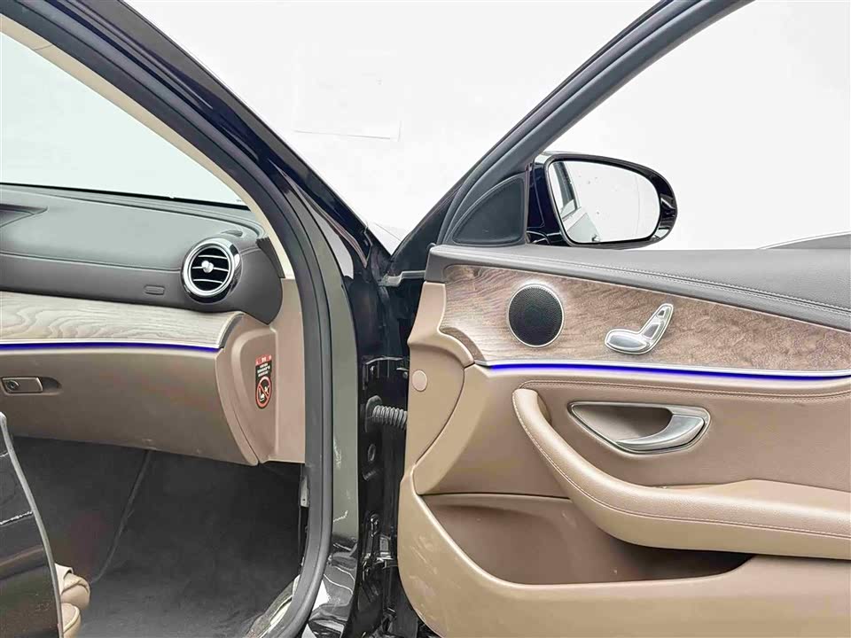 Mercedes-Benz E-class Mercedes-Benz E-class